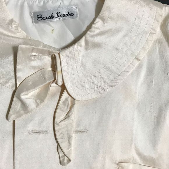 Sarah Louise Jacket, Cream Taffeta, Double Breasted, Pleats on Back, Bow - Picture 2 of 10